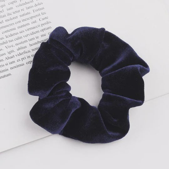 Uniform Velvet Scrunchie - Navy - AR23